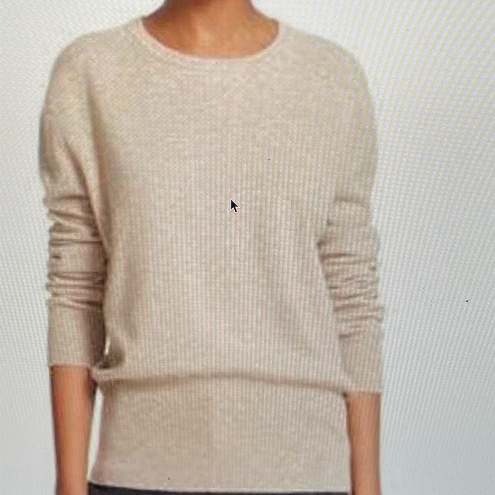 Stunning Vince cashmere crew neck sweater